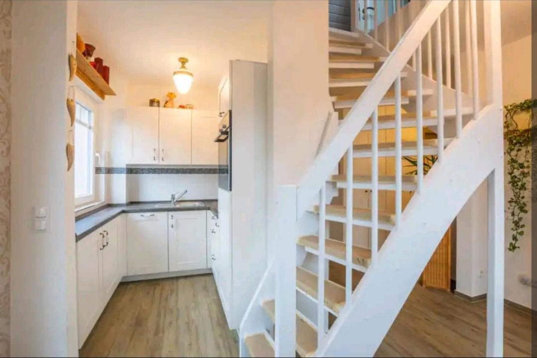 Dachgeschosswohnung Scharbeutz Mit Garten Exteriör bild